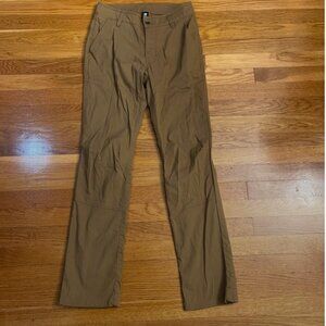 Mountain Hardwear Men's Basin Pant in Corozo Nut (Brown/Tan) - Size 28x32